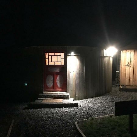 Mcclure Yurt At Carrigeen Glamping Kilkenny Ngoại thất bức ảnh